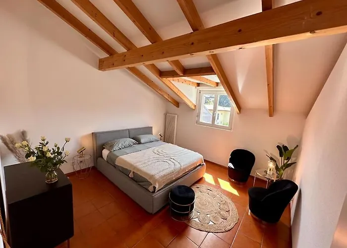 شقة Cozy Ascona: Attico Mansardato